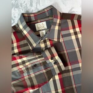 Jos A Bank Shirt Mens XL Red Gray Plaid Long Sleeve Button Down‎ Casual Pocket